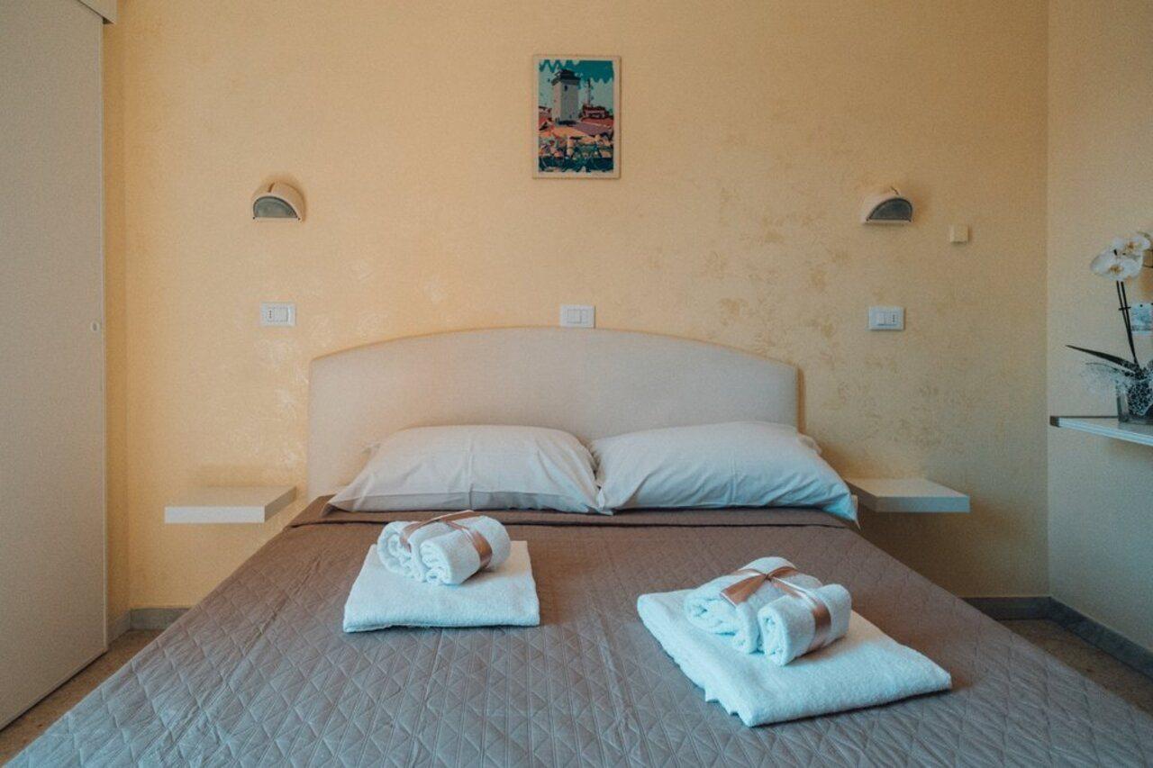 Hotel Morri'S Римини Экстерьер фото