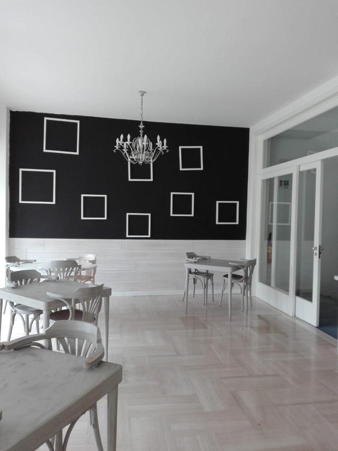 Hotel Morri'S Римини Экстерьер фото
