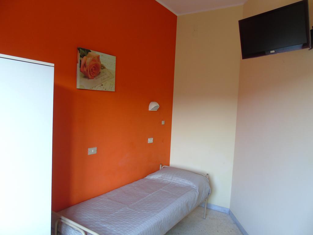 Hotel Morri'S Римини Номер фото