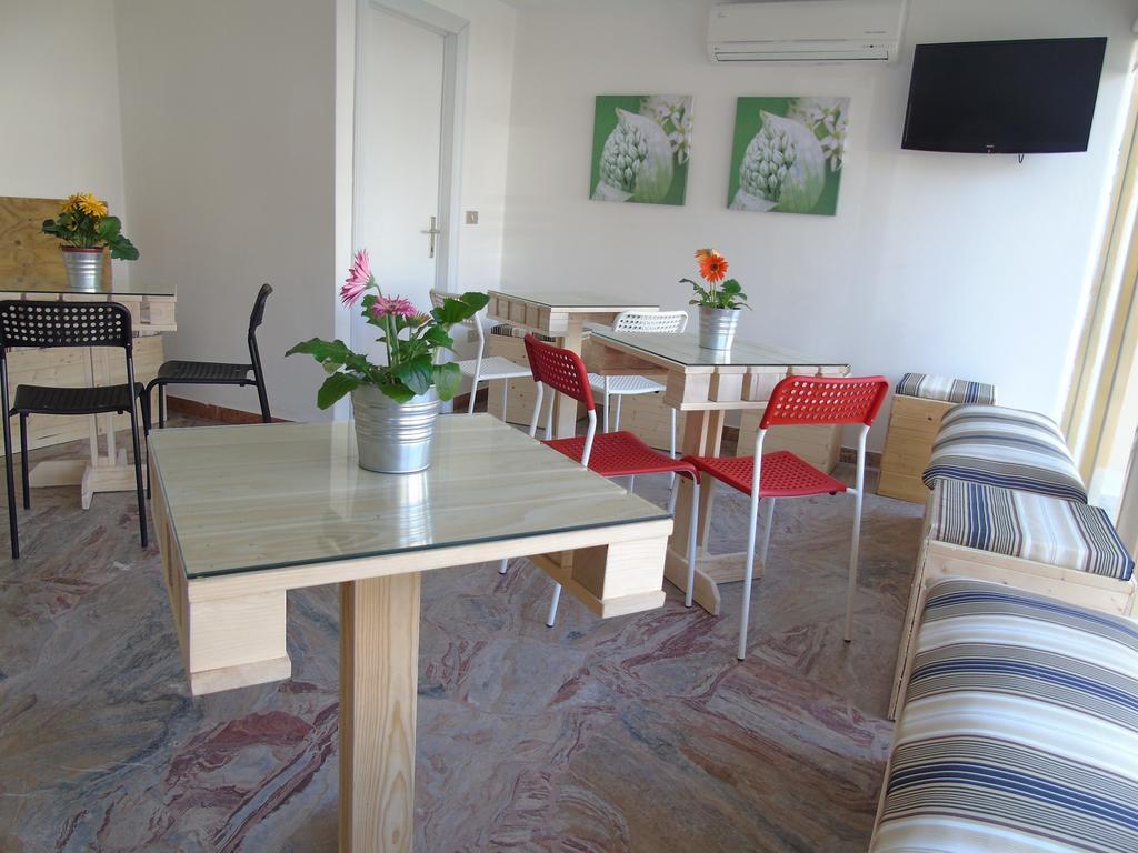 Hotel Morri'S Римини Экстерьер фото