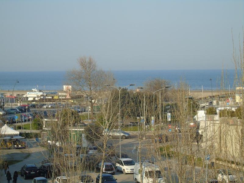 Hotel Morri'S Римини Экстерьер фото